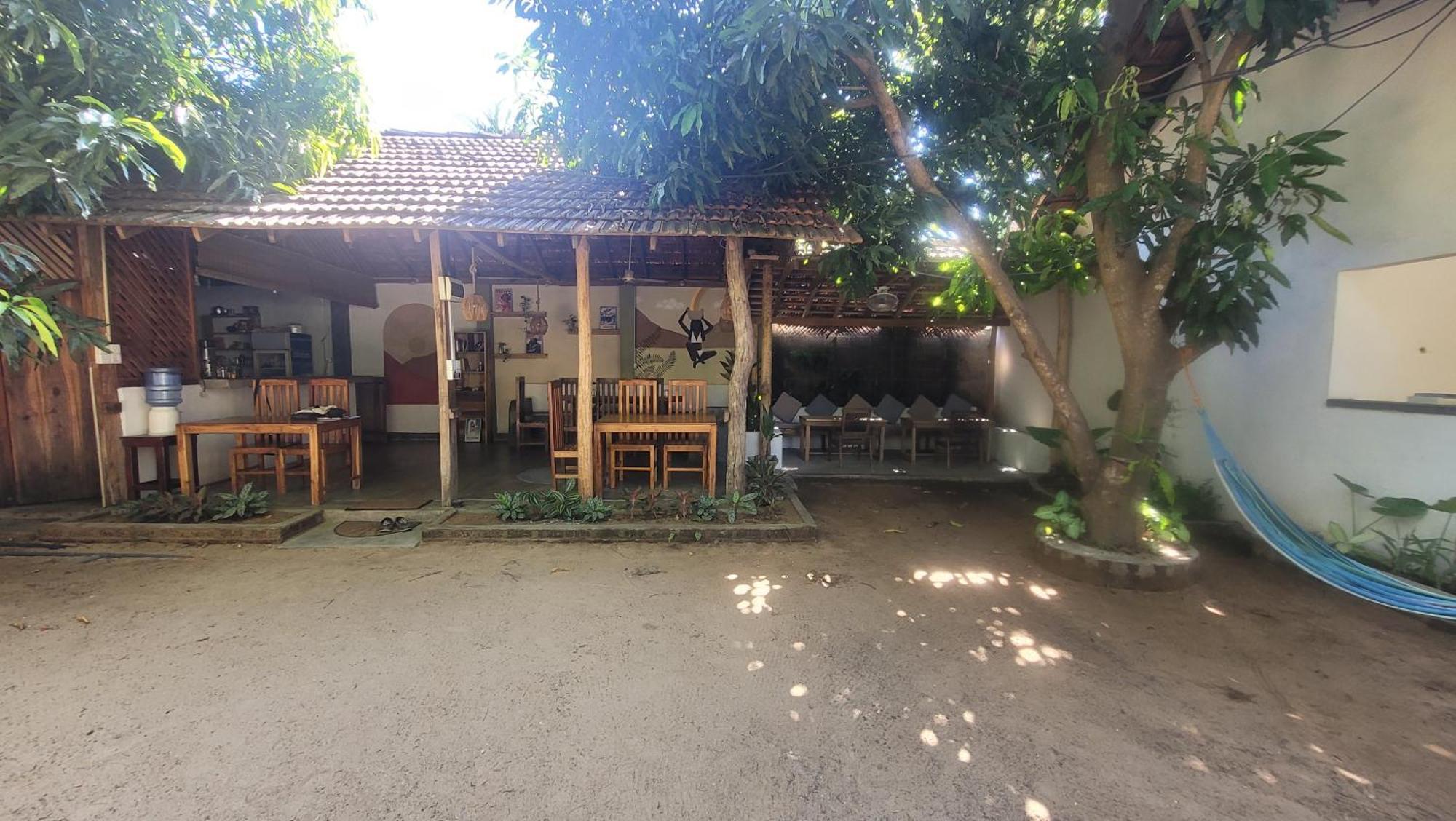 Albergue Agra Arugambay Arugam Bay Exterior foto