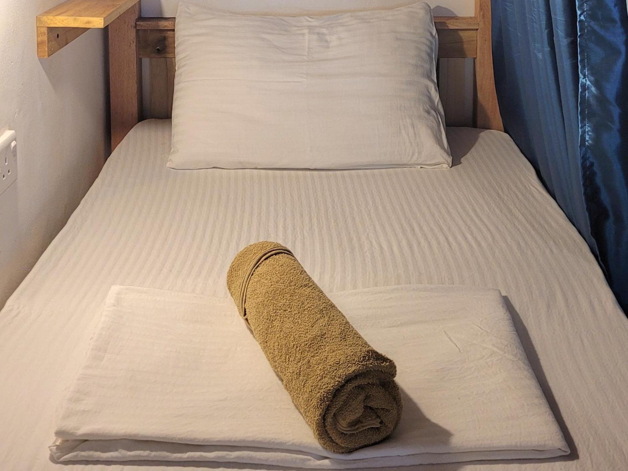 Albergue Agra Arugambay Arugam Bay Habitación foto